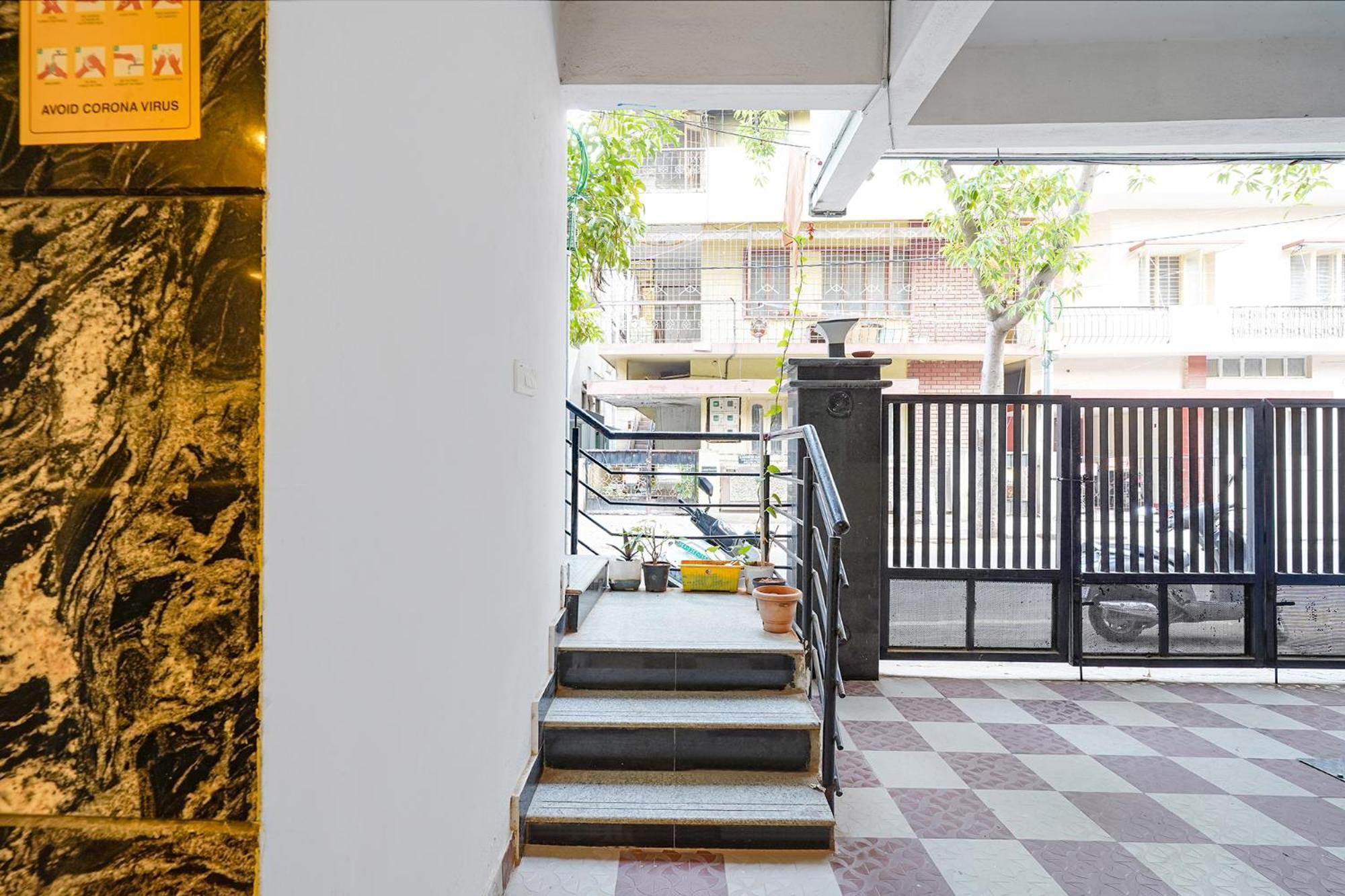 Fabexpress Kings Suites I Bangalore Exterior foto